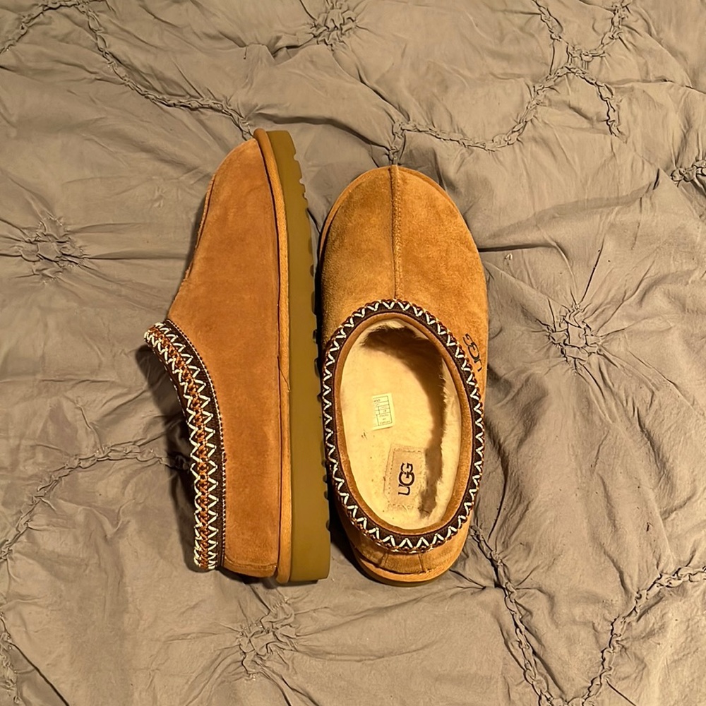 Uggs Tasman